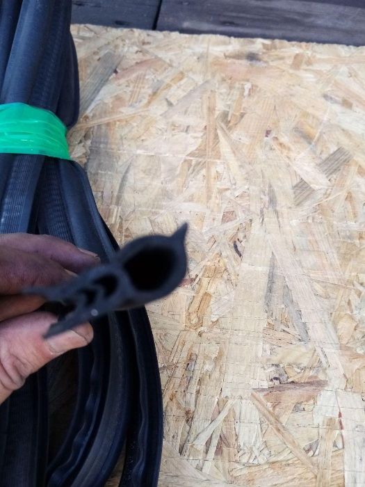 уплотнитель двери, уплотнитель багажника Ваз