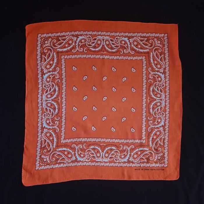 Pomarańczowa bandana, bawełniana chusta, bandanka
