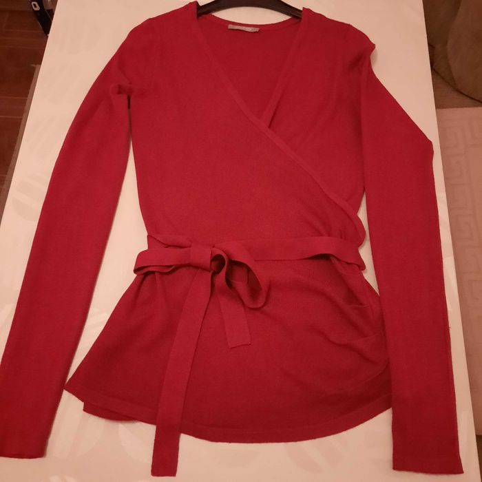 Светр Orsay розкішного темно-червоного кольору (xs)