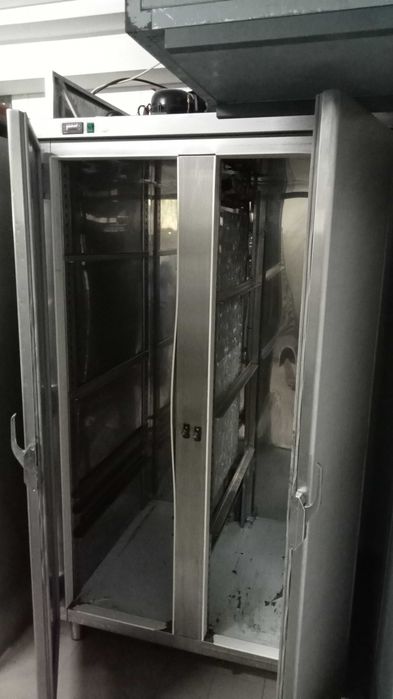 Frigorífico industrial tabuleiros 75*45