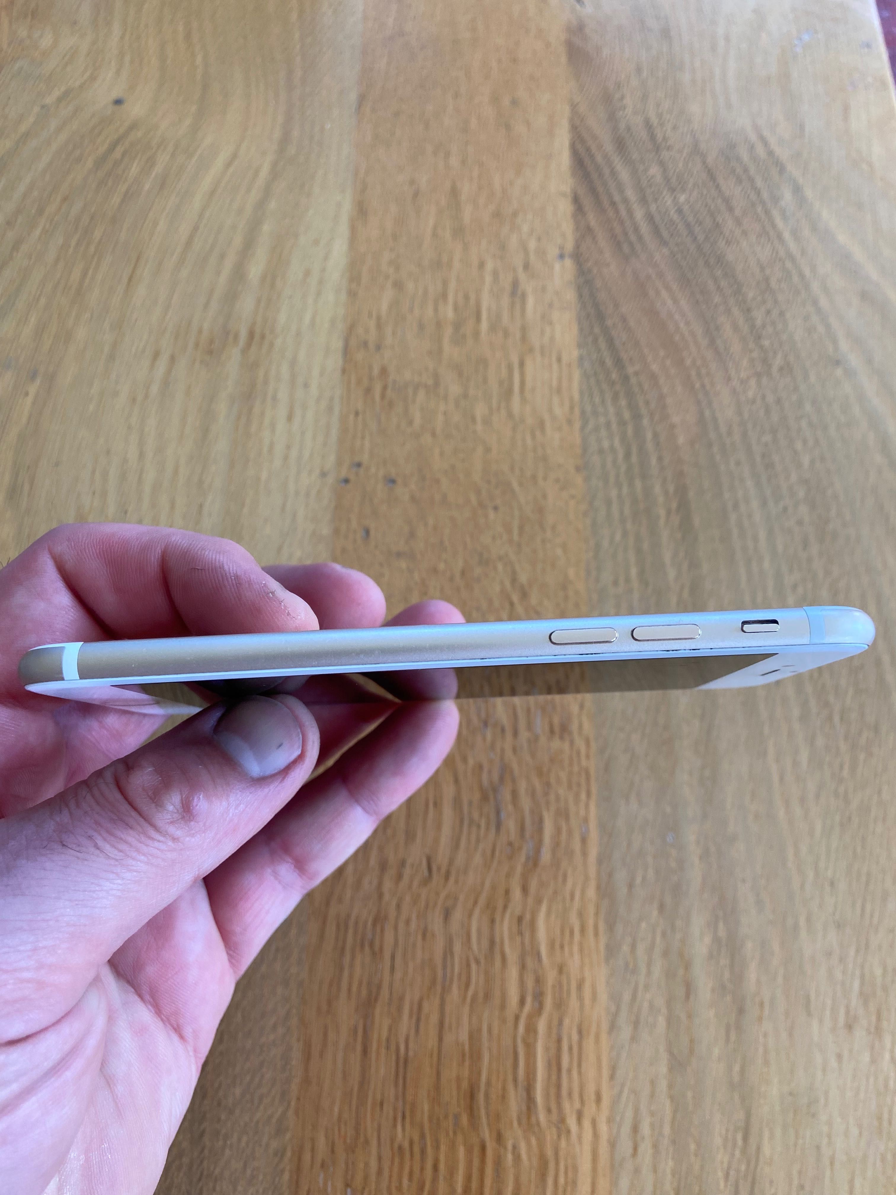 APPLE IPhone 7 256 GB Złoty