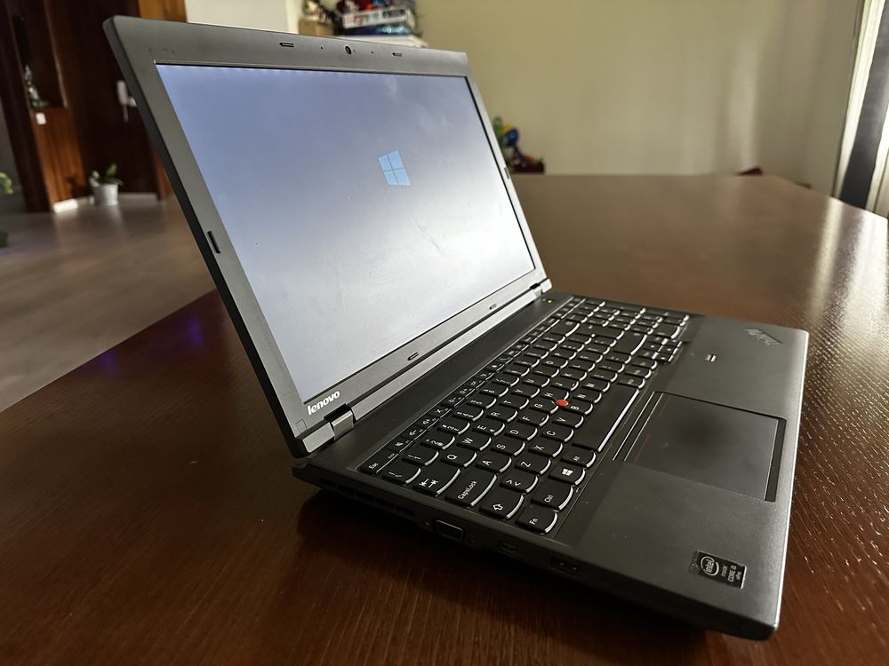 Portatil lenovo thinkpad I5 com 12gb ram, disco ssd 500gb