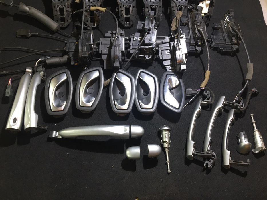 Renault scenic 3 megane 3 замок ручк механізм кнопка моторчик