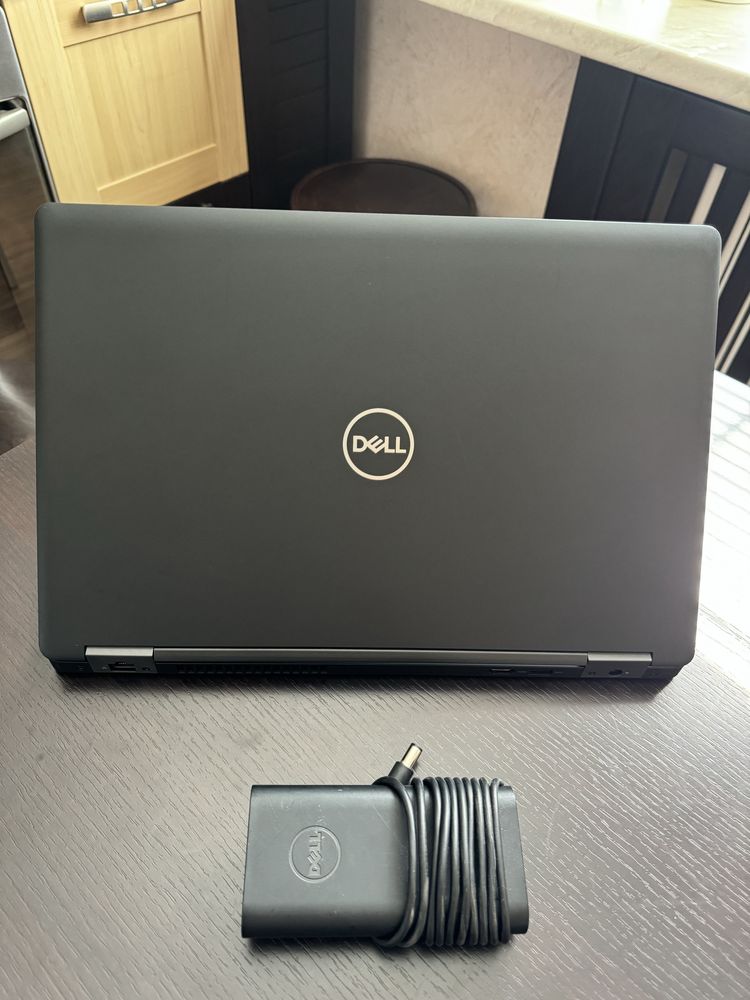 Dell latitude E5590 FHD /i5-8350U/8GB DDR4/240GB SSD/Ідеал