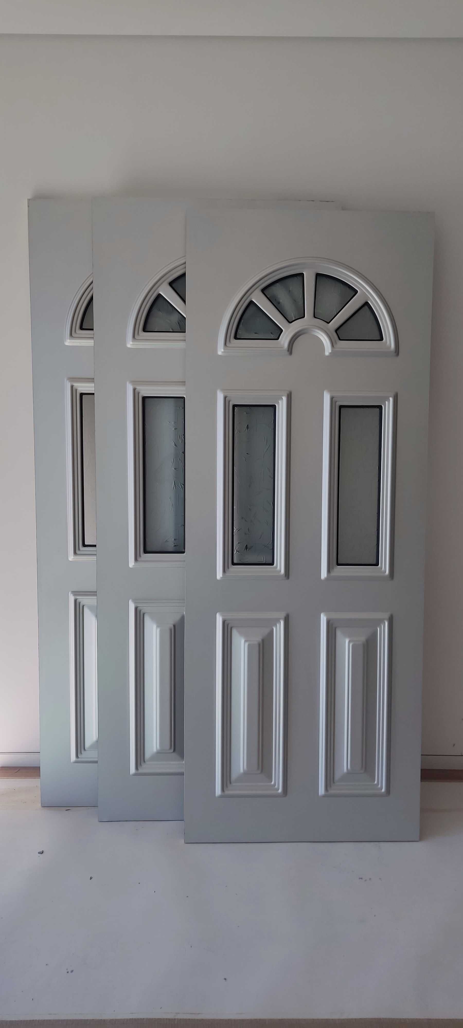 Painel alumínio - Porta exterior