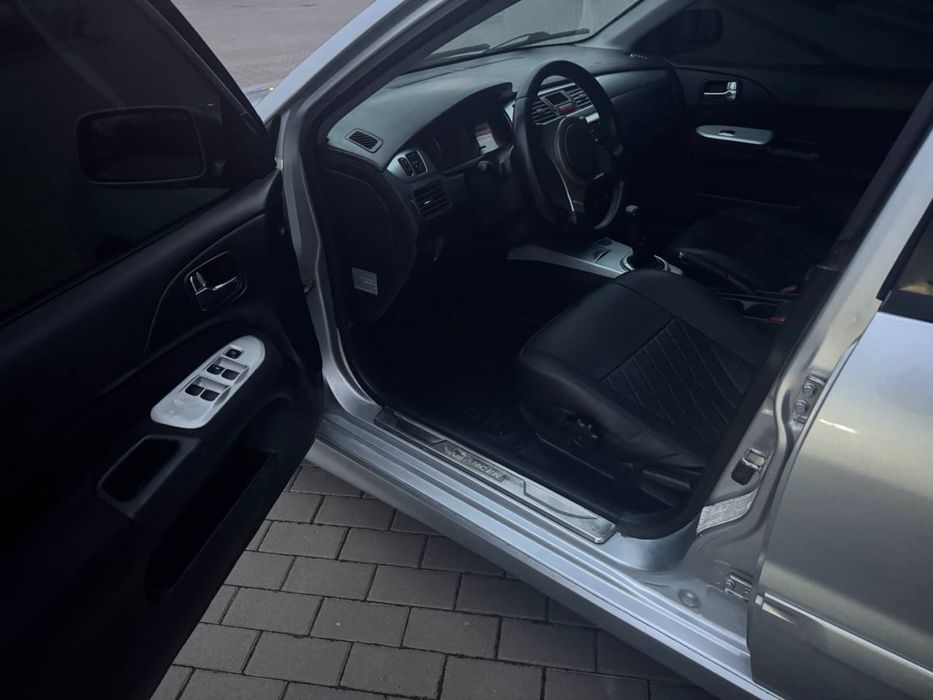 Mitsubishi Lancer 9 2.0 газ/бензин