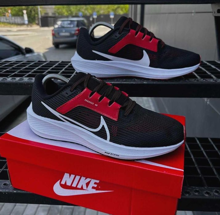 Кроссовки Найк мужские черные сеточка Nike черно белые