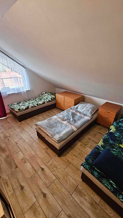 Dom - 64 m - 2 pokoje - kwatera dla 8 os.  - Ursus Gołabki