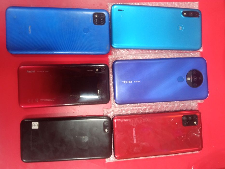 Сенсорні телефони від 1000 грн повністю справні