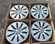 Felgi aluminiowe Alu Alufelgi VW - 17 cali 5x112 7.5J ET40 ø66.6