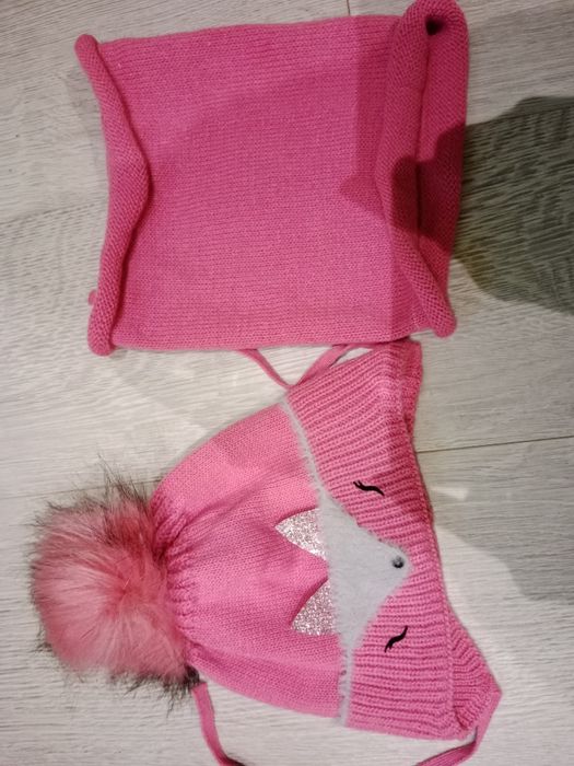 Zestaw zimowych czapek dla 2- latki