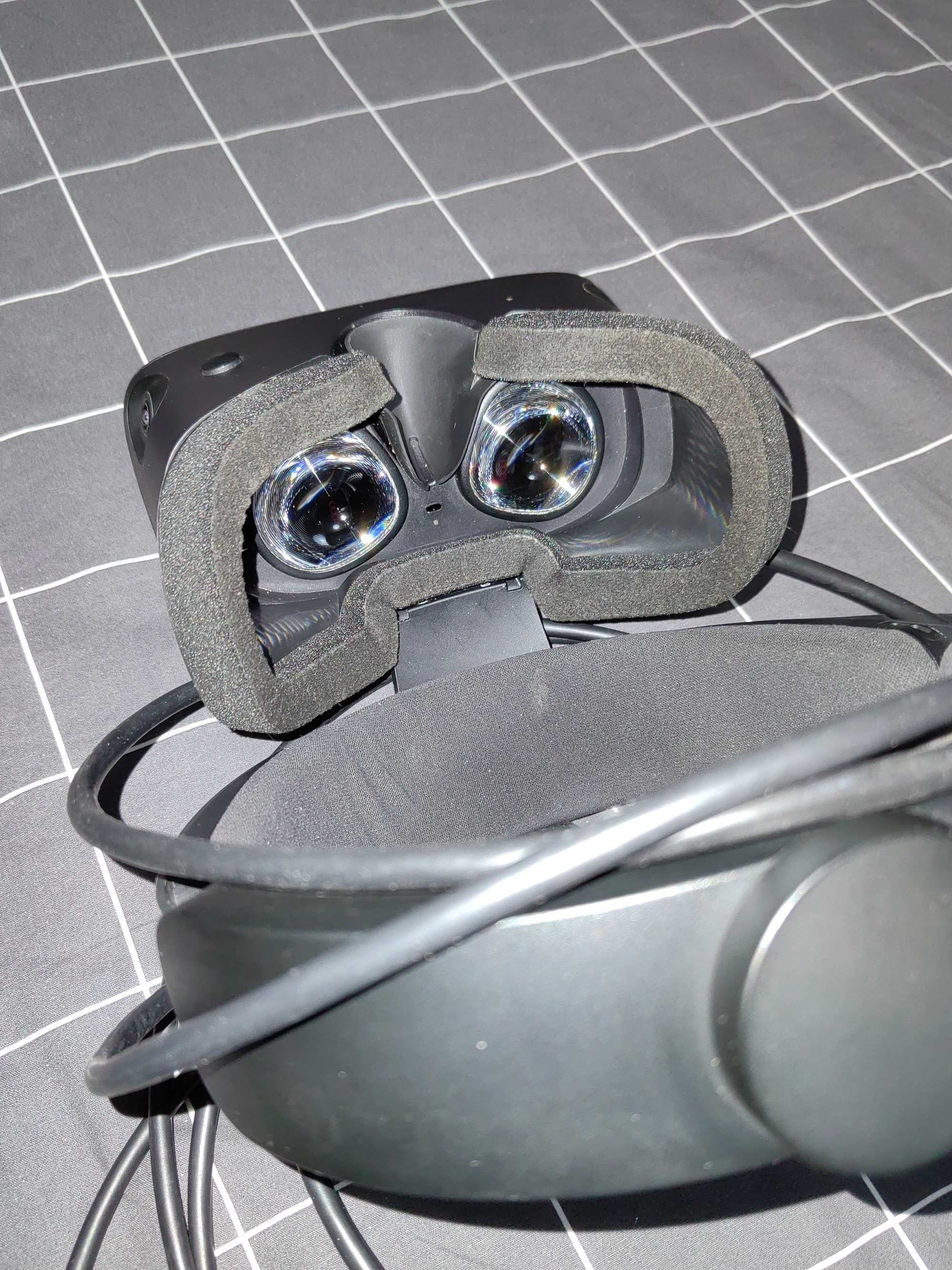 Oculus RIFT S + Gunstock + Proteção Lentes - Caixa original