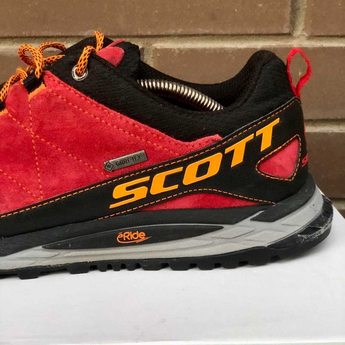 Кроссовки SCOTT gore-tex, оригинал