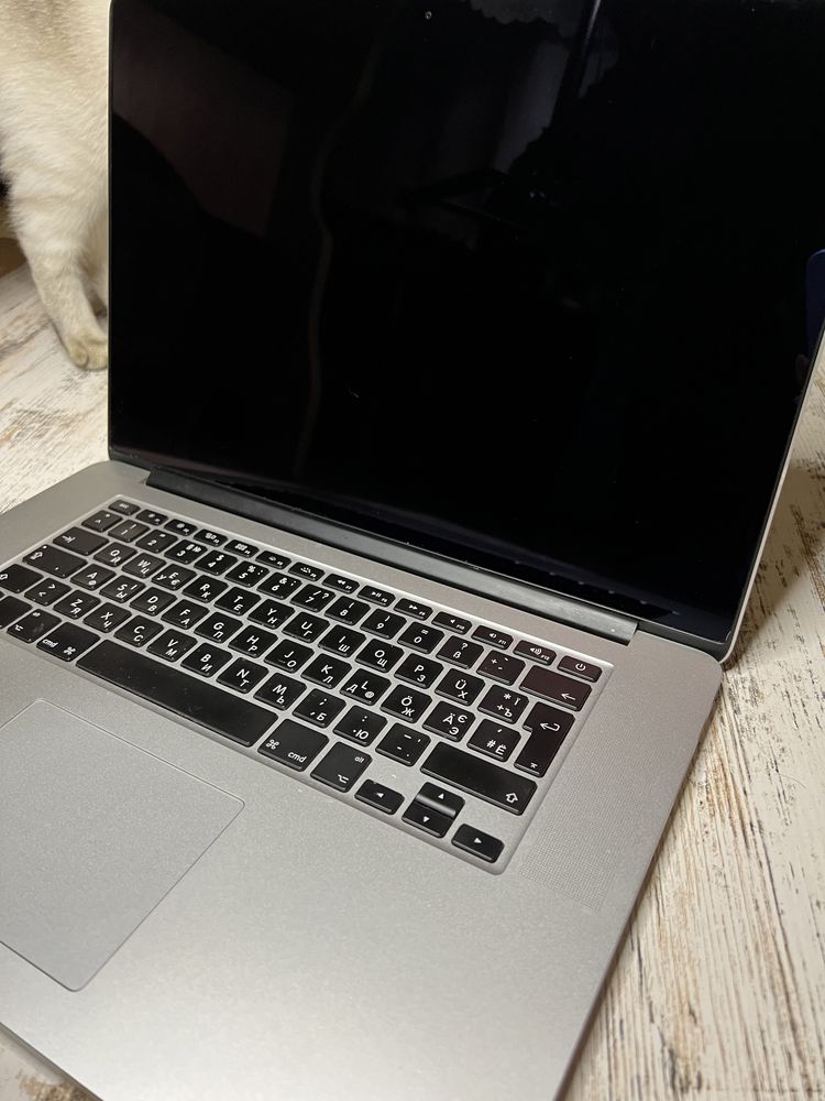 MacBook Pro 2015 15” core i7