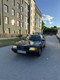 Продаю Audi 100 C3
