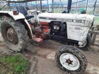 Traktor David Brown 885