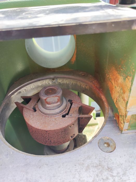 Frezarka dolnowrzecionowa z kompletem frezów Electra Beckum tf-100, 22