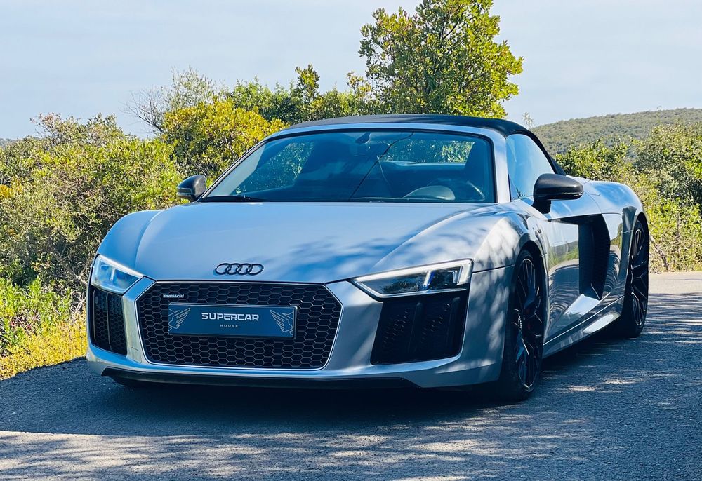Audi R8 Spyder 5.2 FSi V10 S tronic