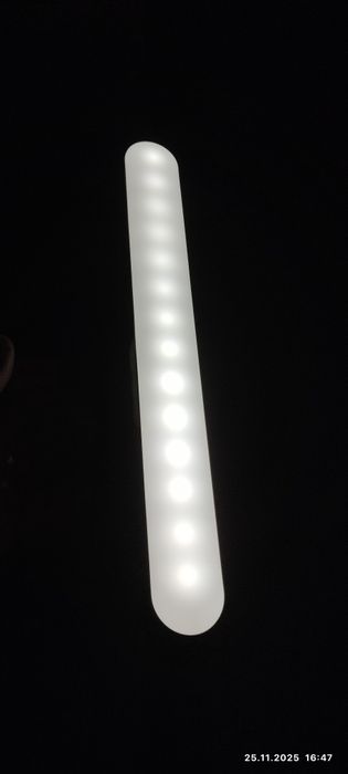 Светодиодная лампа аккумуляторная перезаряжаемая.