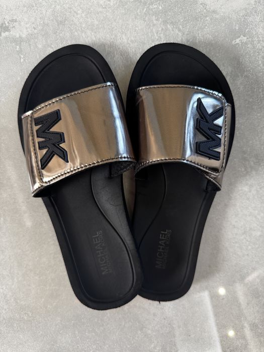 Klapki Michael Kors czarne