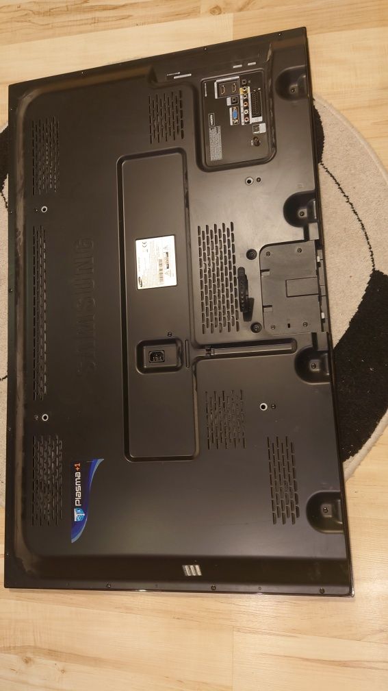 Telewizor plazmowy Samsung 43 cale 3D uszkodzony
