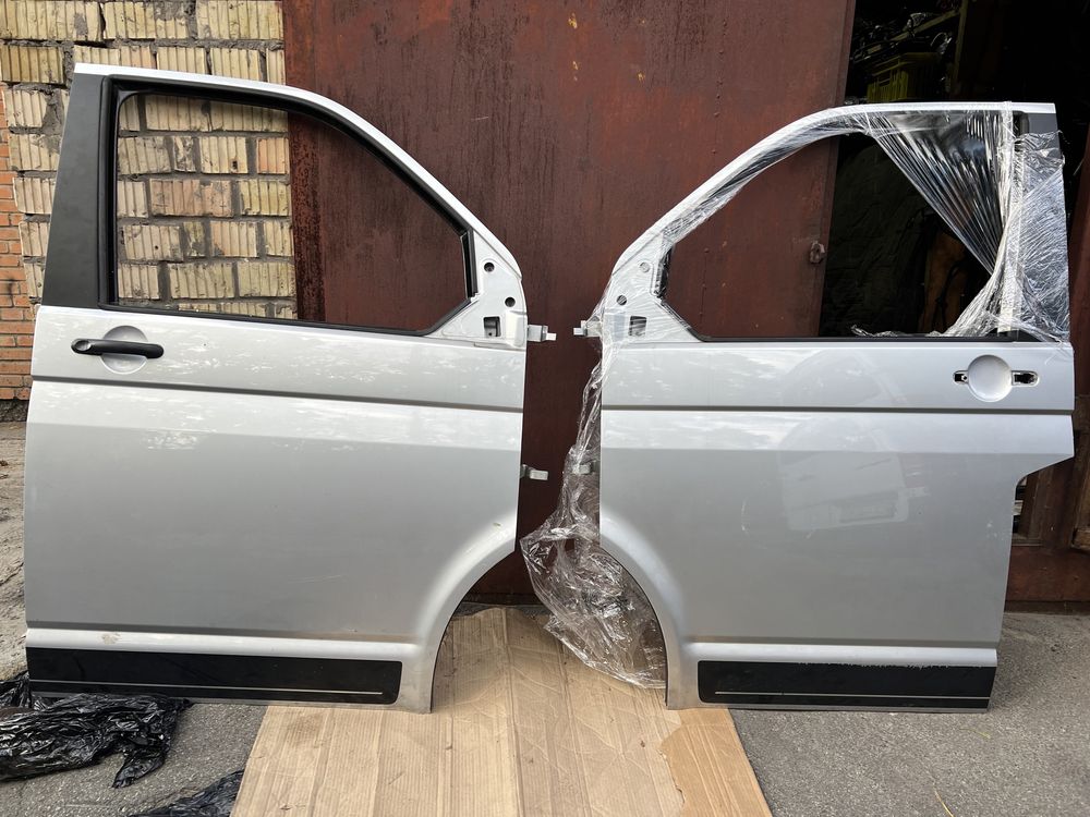 VW T6 T5 двері передні дверь передня права Фольксваген Т6 Т5 ідеальна