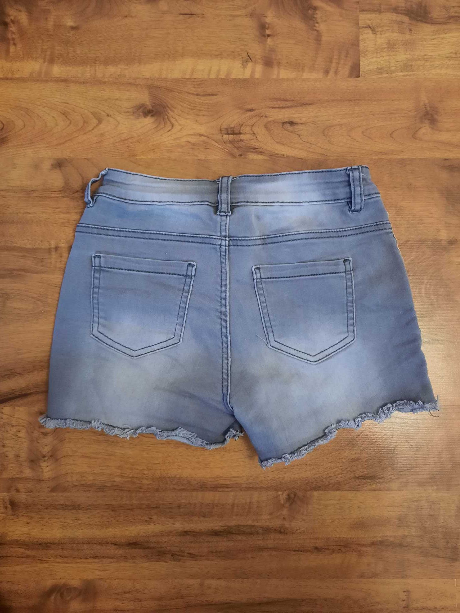 Krótkie spodenki typu jeans szare spodenki jeansowe Zeeman 164 orie S