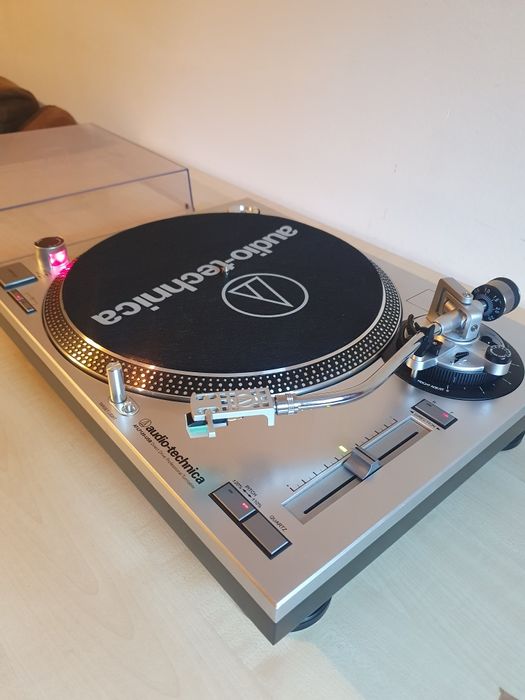 Audio-technica at lp 120 usb  gramofon dla dj