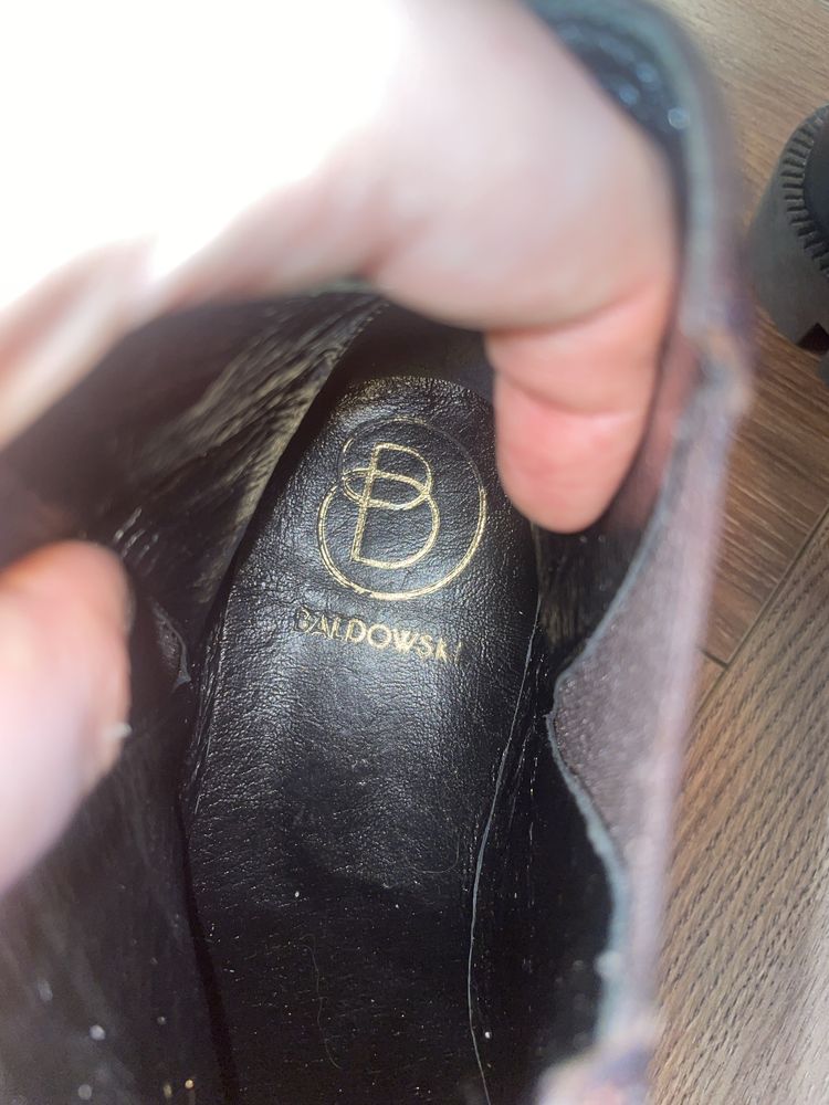 Nowe botki Baldowski 37 na platformie brązowe obcas