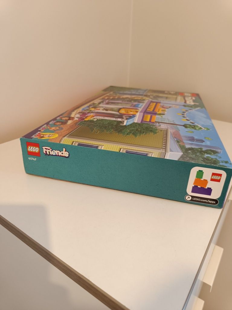 LEGO Friends 41747 - Jadłodajnia w Heartlake