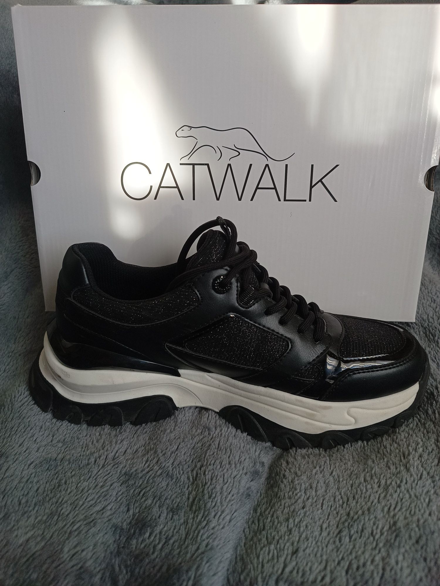 Catwalk sneakersy roz 40