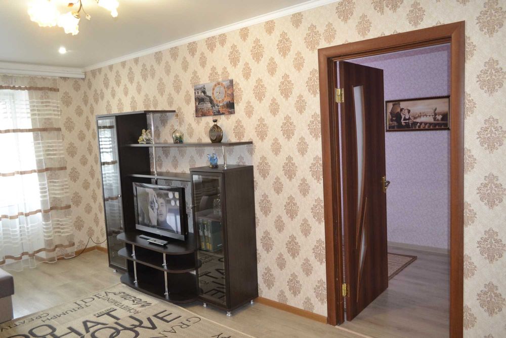 2-комнатная квартира в парковой зоне , рядом военная часть!