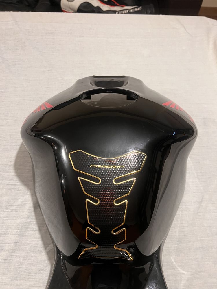 Carnagens Honda CBR1000RR 2005/2006