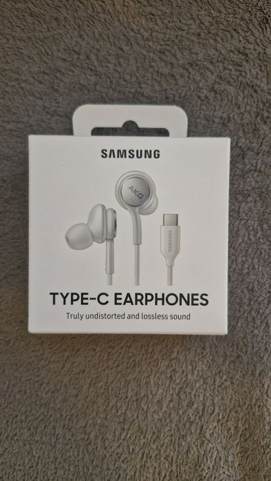 Słuchawki dokanałowe Samsung AKG Type-C.
