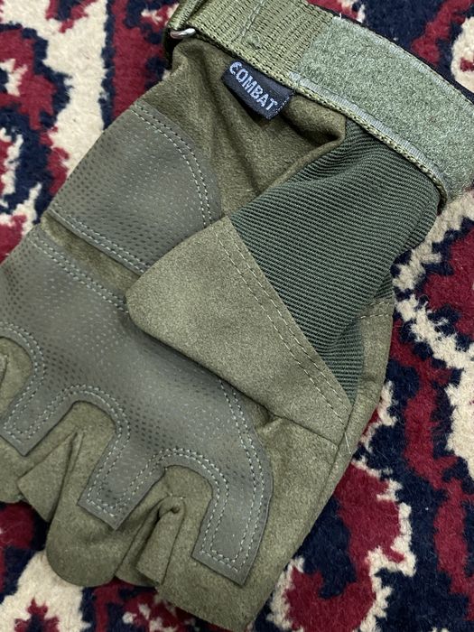 захисні тактичні рукавиці з додатковим захистом combat