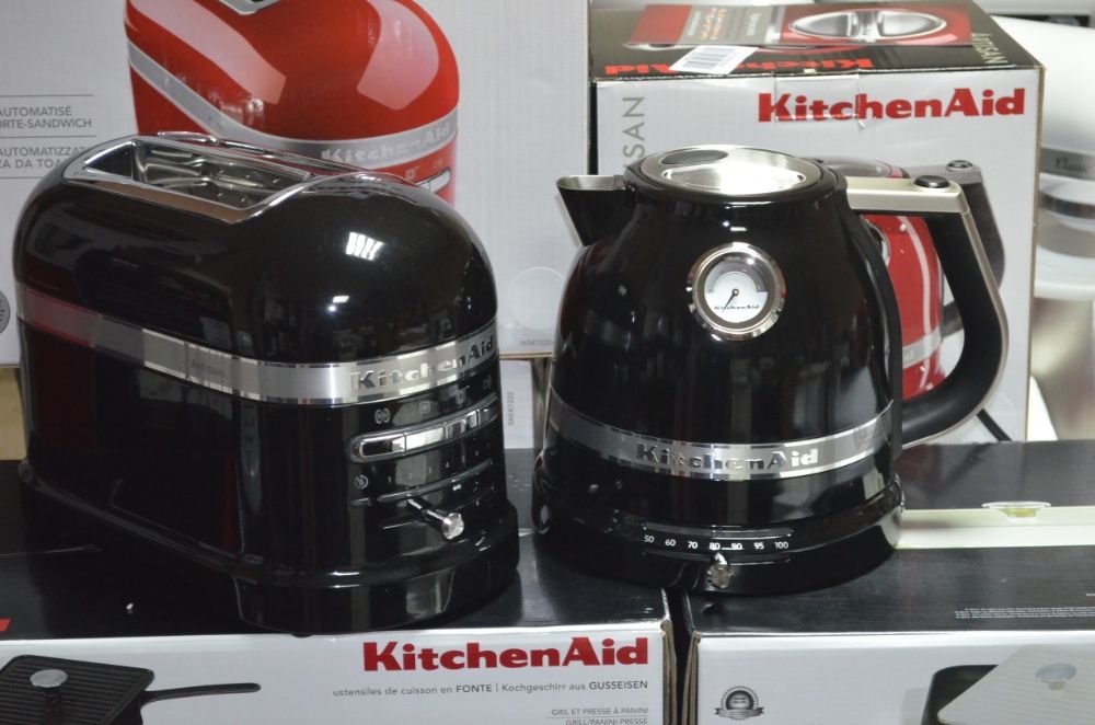 Тостер KitchenAid Artisan 5KMT2204EAC разные цвета в наличии 5KMT2204E