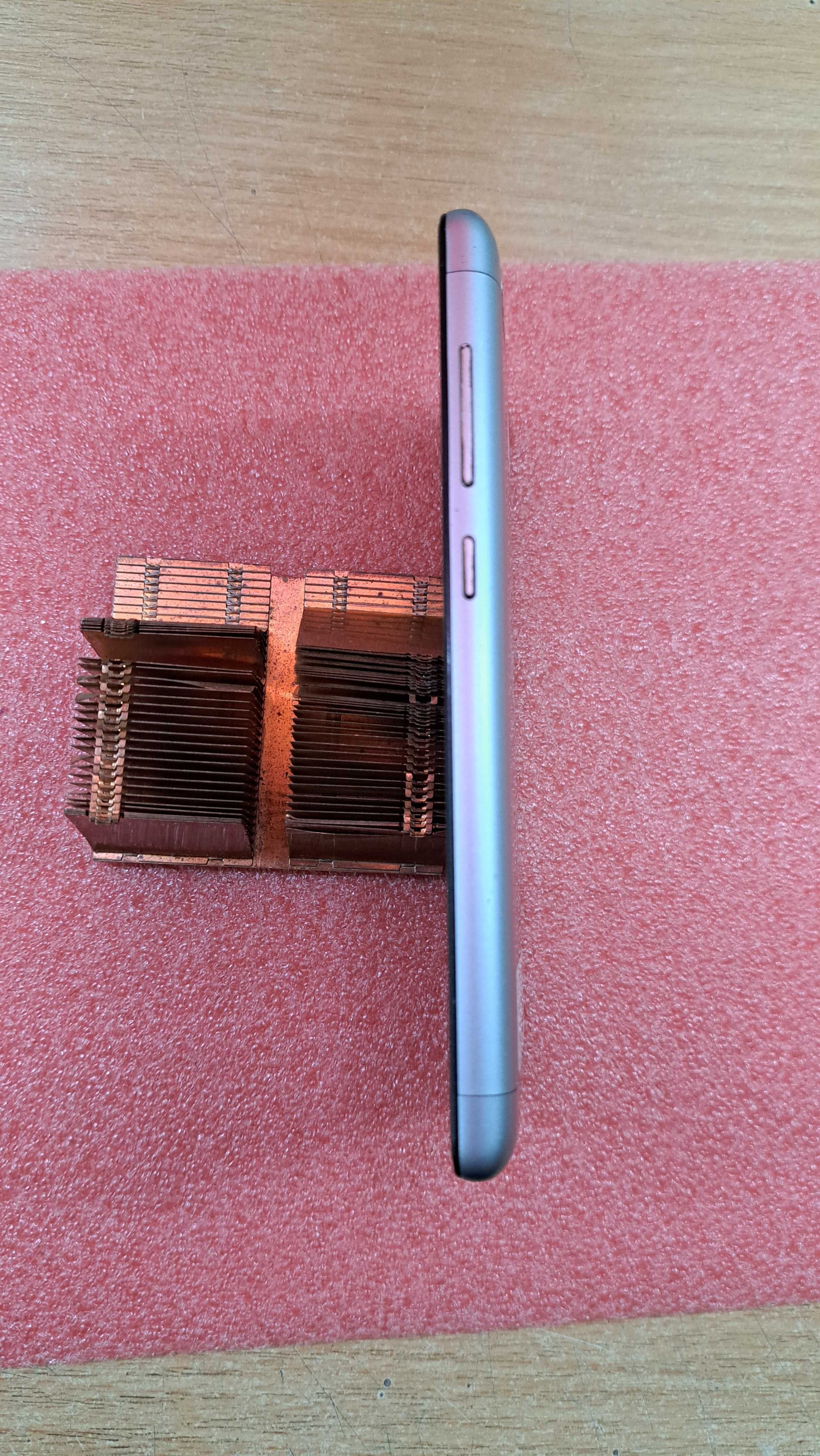 Xiaomi Redmi 3 pro 3/32