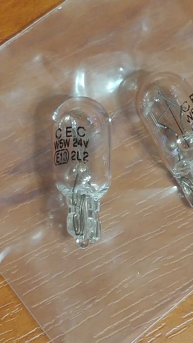 Лампочки до електроскутера для інвалідів