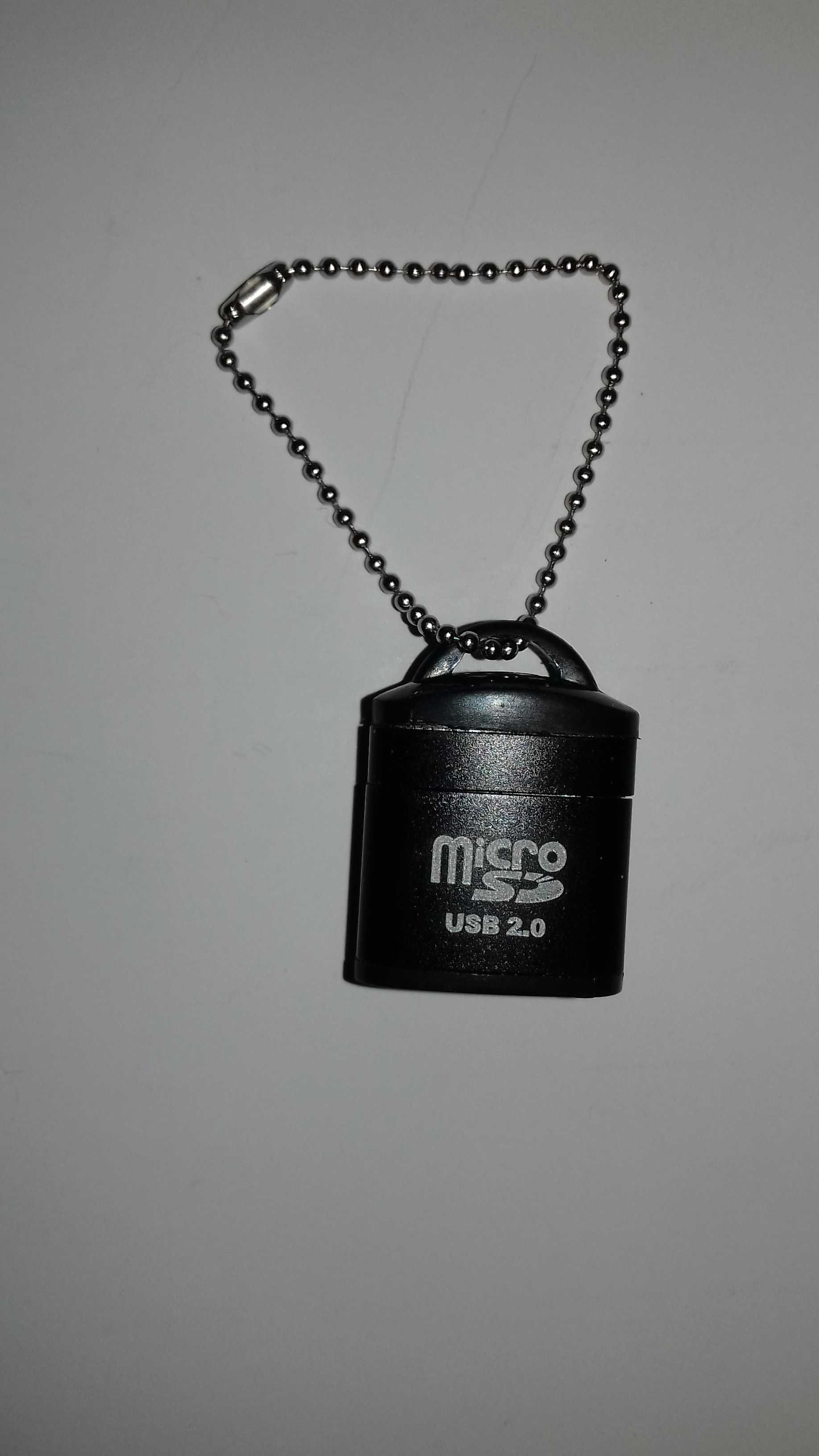 Adapter , przejściówka  z kart Mikro SD na USB.