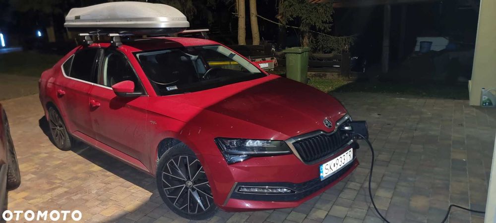 Skoda Superb 1.4TSI iV Plug-In Hybrid Lauren&Klement
