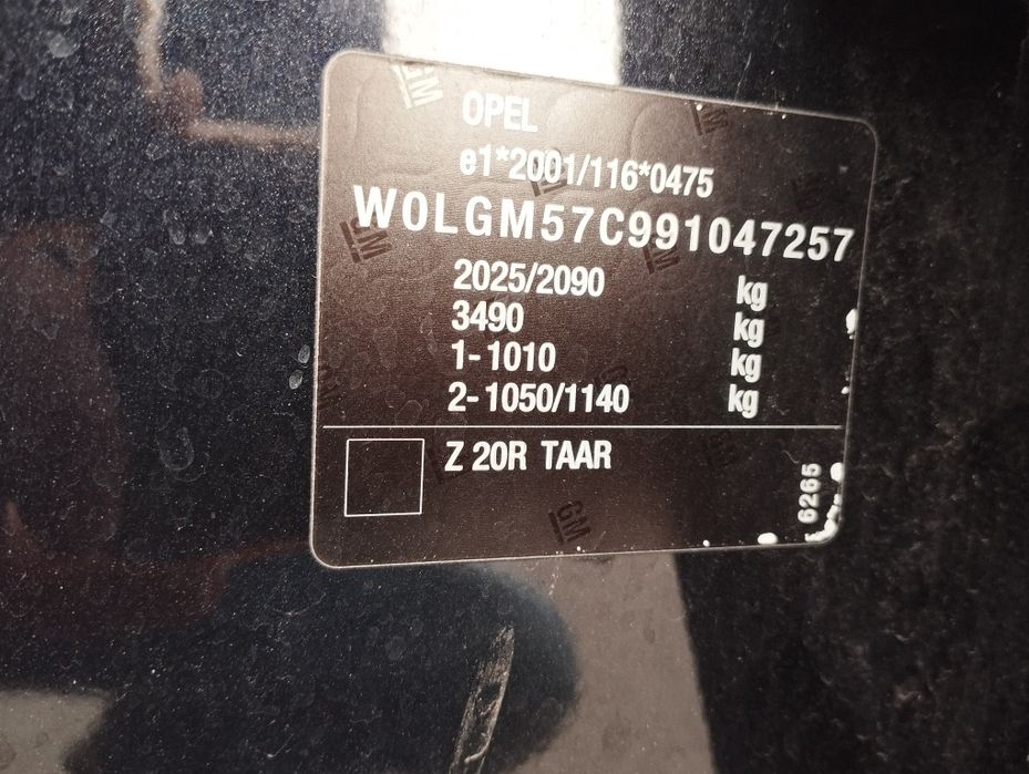 Opel Insignia 1.8 B Anglik