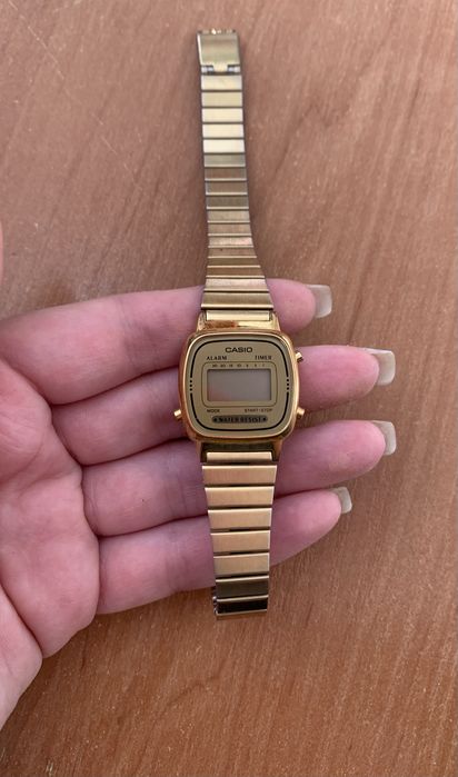 Годинник Casio жіночий LA670WE оригінал