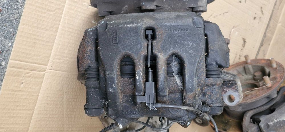 Manga de eixo, pinças travão, disco Mercedes Sprinter W906 rod.duplo.