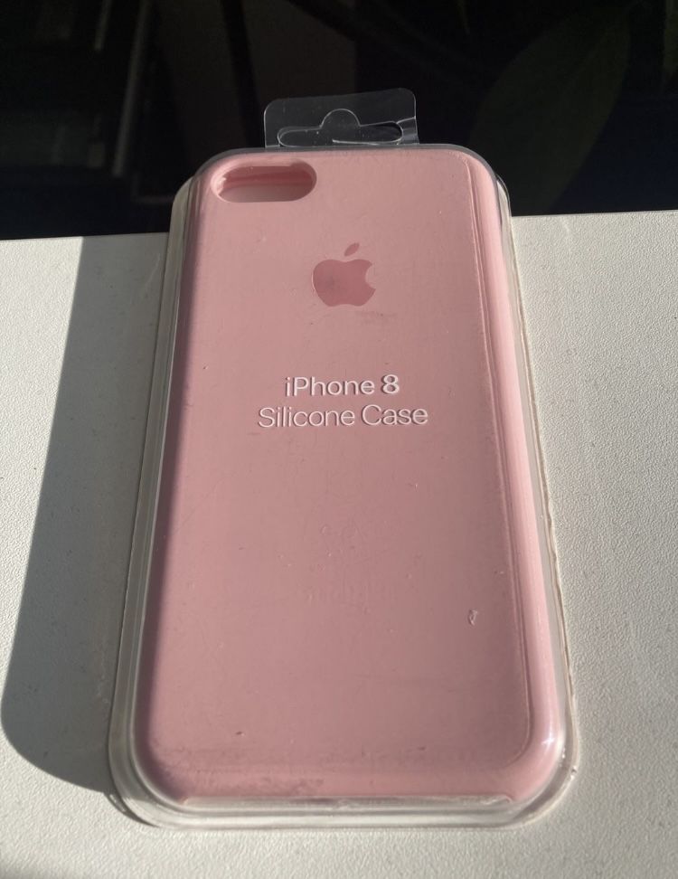 Różowy etui case iphone 8
