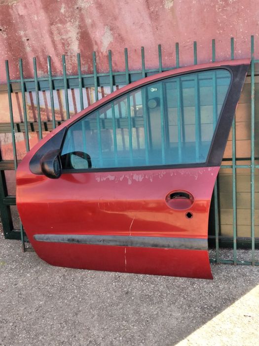 Porta Portas Nuas Peugeot 206 5 Portas Modelo 1998 a 2005 Cor Bordeux