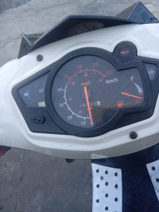 Vendo scooter 2t ler descrição