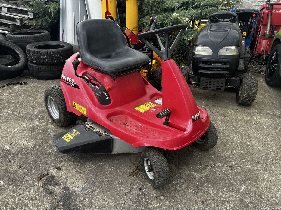 Traktorek kosiarka Honda 1011