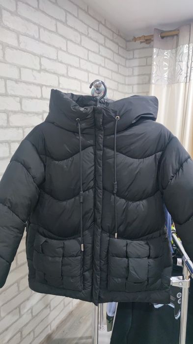 Зимова куртка на дівчинку,р.146