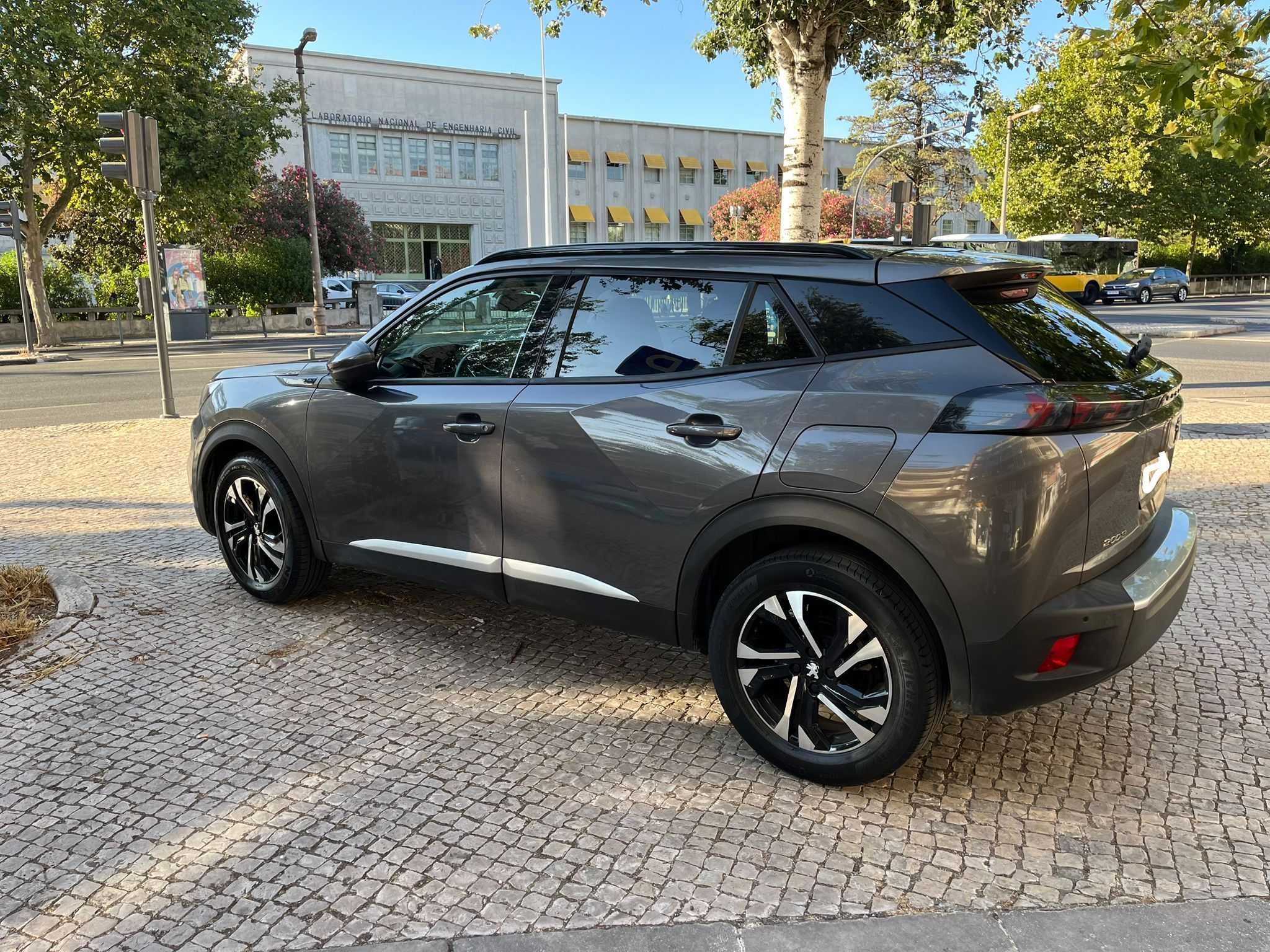 Peugeot 2008 Allure 1.2 PureTech (2020) – 105.000 km | Bom estado