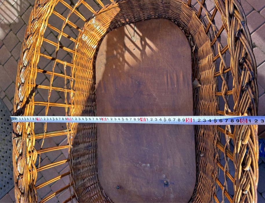 Плетене дитяче ліжечко